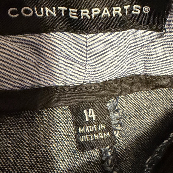 Counterparts Navy Jean Shorts - Picture 4 of 5